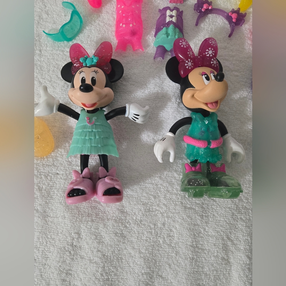 Minnie Mouse Clip on toys